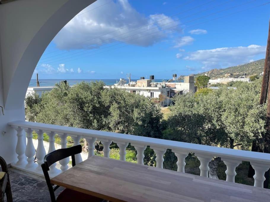 Kastri Seaside Splendour! הרקליון