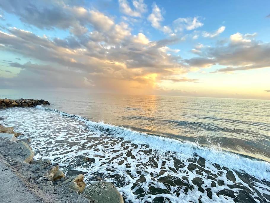 דירה Kastri Seaside Splendour! הרקליון